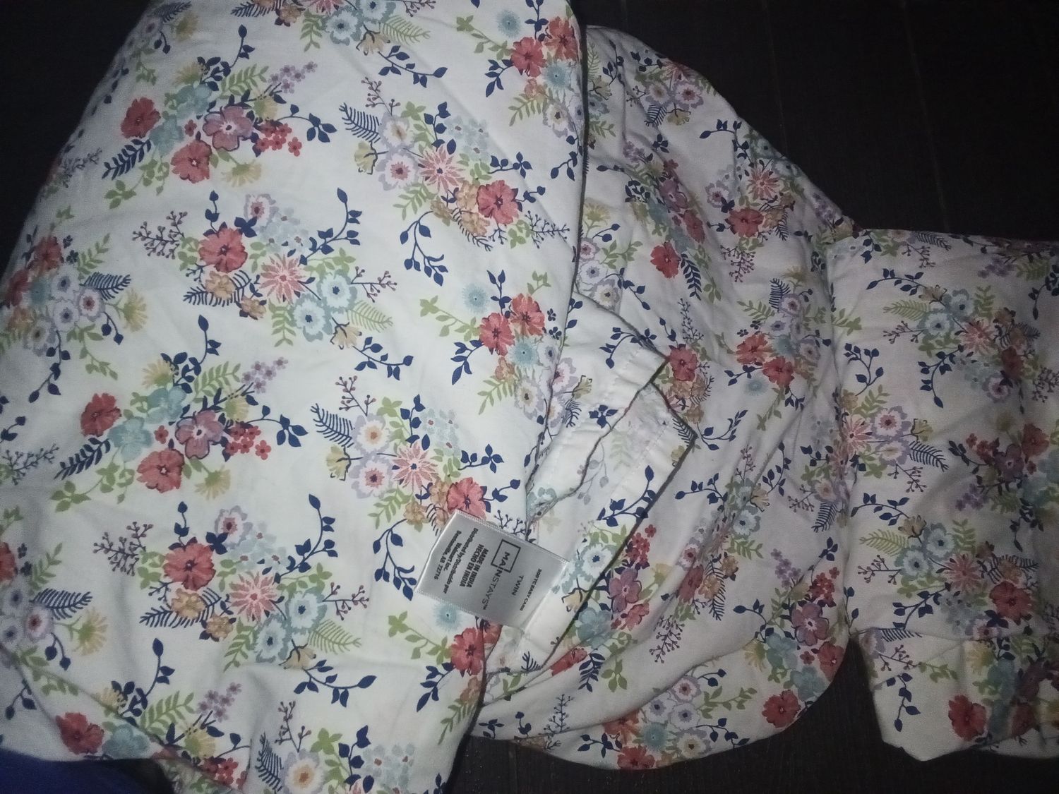 Mainstays twin bedding set