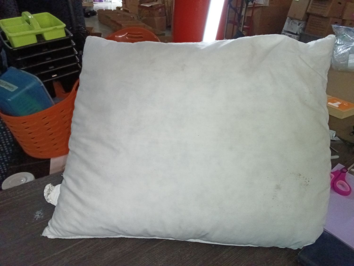 Firm standard pillow