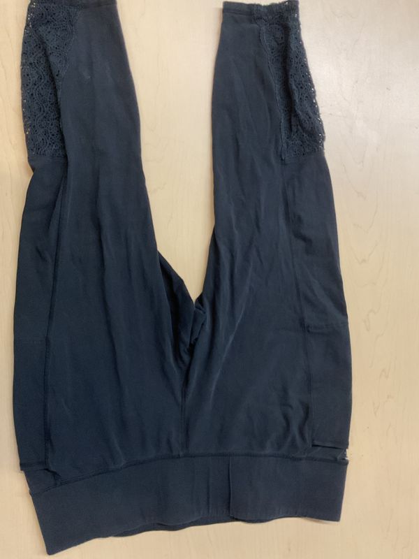 Black Athleta leggings Size unknown