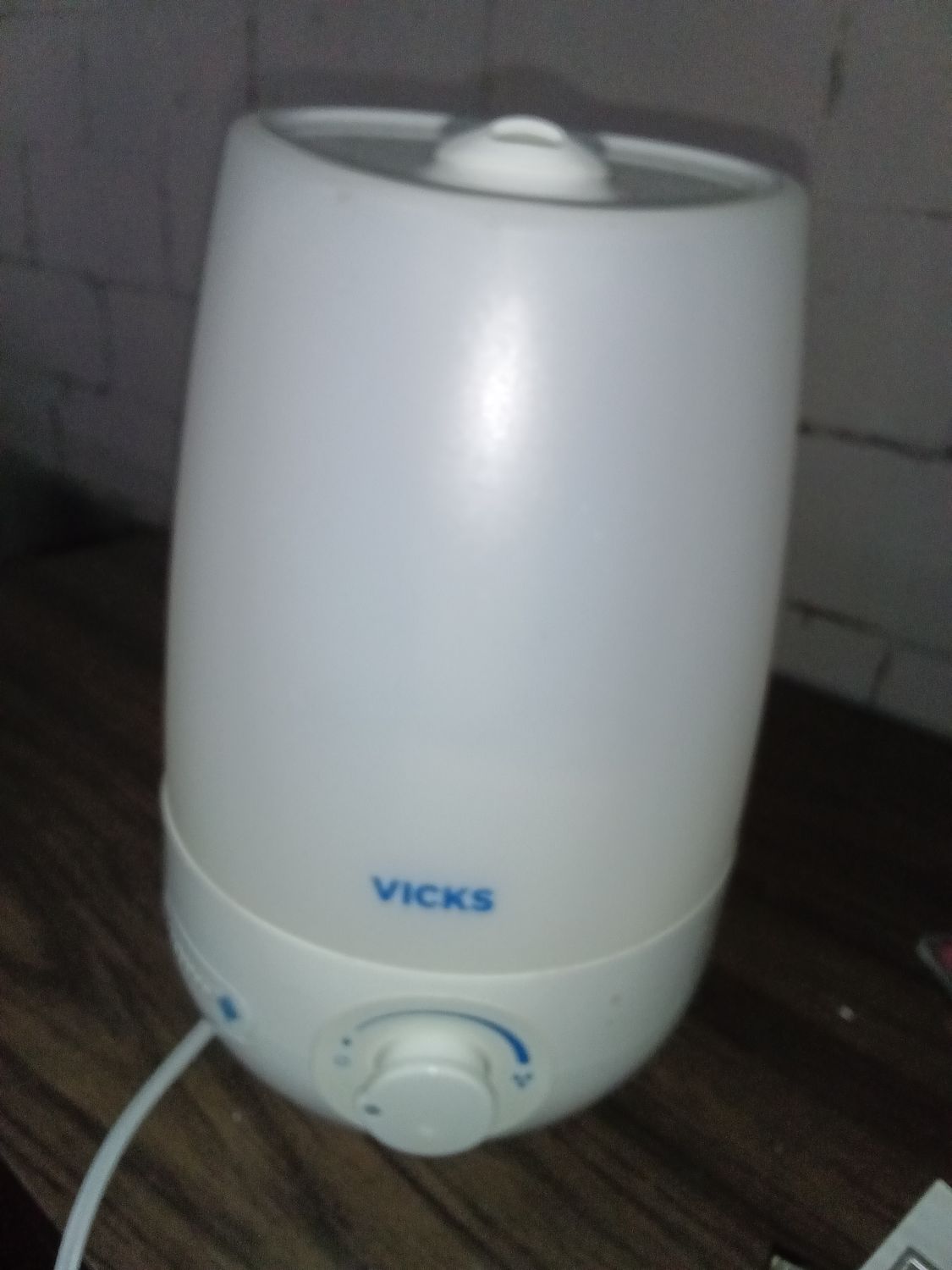 Vicks Mini Filter-Free Cool Mist Ultrasonic Humidifier