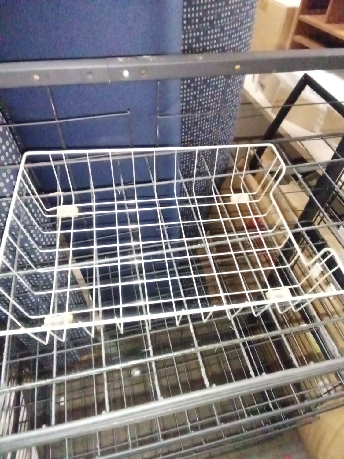 White Vinyl-Coated Wire Stackable Under-Shelf Storage Basket