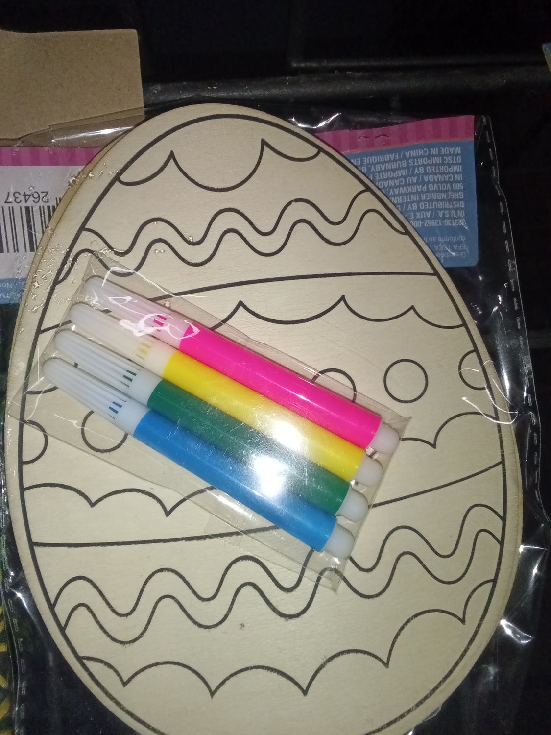 Color-Your-Own Easter Decor: Egg Craft Kit