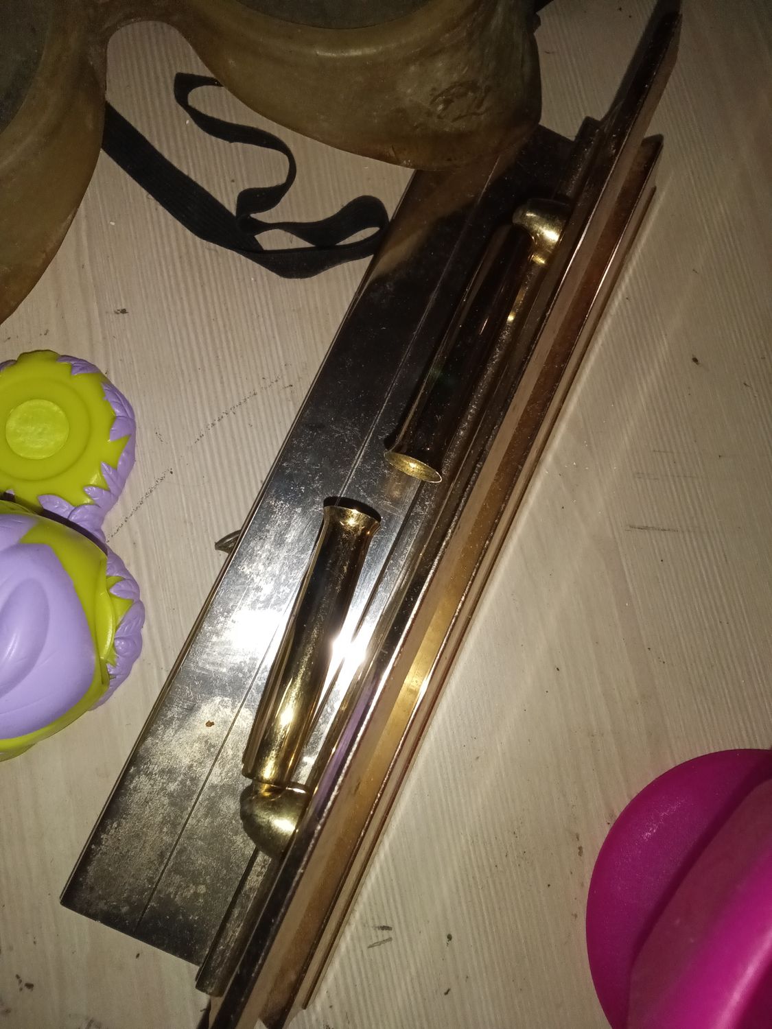 Vintage Gold-Tone Metal Balance Scale Base Piece