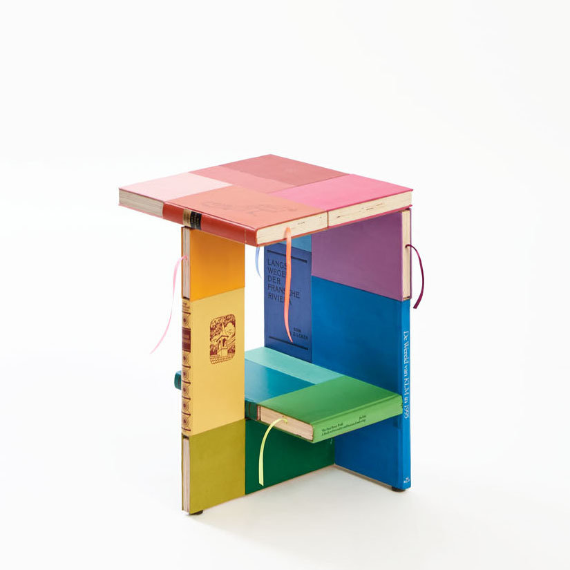 Sitetable multicolor by Jacqueline le Bleu Sitetable multicolor by Jacqueline le Bleu