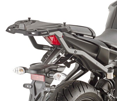 Attacco posteriore Givi 2140FZ per Yamaha MT-07 18-, specifico per bauletto Monokey o Monolock da abbinare alla piastra Monokey M5, M9A, M9B, M8A, M8B, o alla piastra Monolock M5M Attacco posteriore Givi 2140FZ per Yamaha MT-07 18-, specifico per bauletto Monokey o Monolock da abbinare alla piastra Monokey M5, M9A, M9B, M8A, M8B, o alla piastra Monolock M5M
