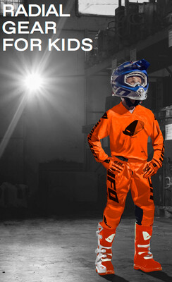 COMPLETO JUNIOR UFO SLIM RADIAL 2024 ARANCIO FLUO