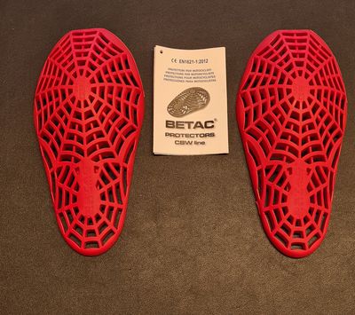 Cp. Protezioni Gomiti CLOVER - OMOLOGATE livello 2