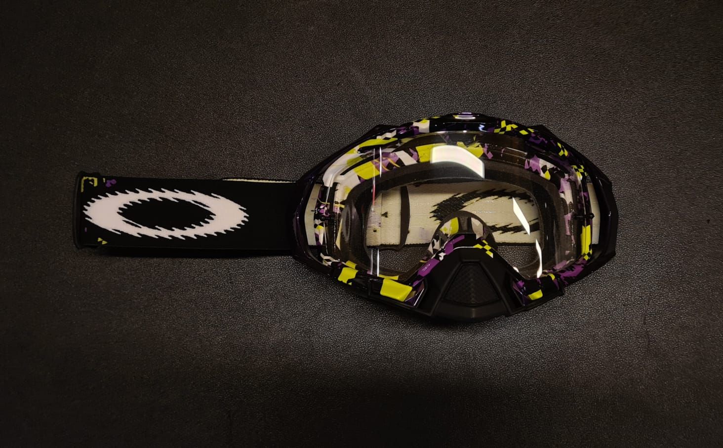 Mascherina CROSS OAKLEY MAYHEM MX VIOLET