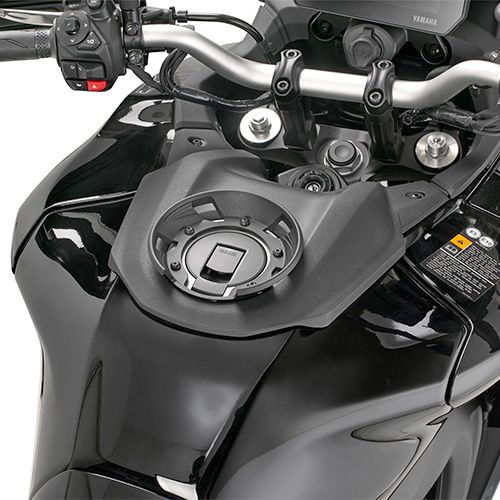 BF96 - Flangia Borsa Serbatoio Givi Tanklock BF96 per YAMAHA TRACER 9/GT/GT+ &#39;25