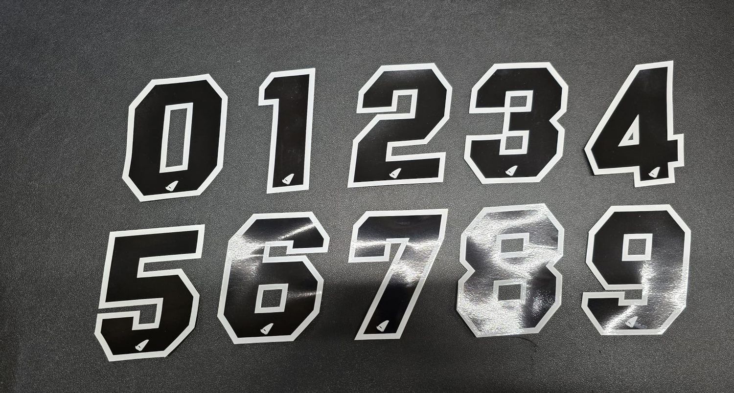 NUMERO ADESIVO da GARA UFO NERO