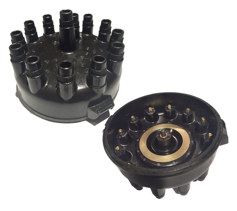 Pierce-Arrow V-12 Distributor Ignition Cap and Rotor