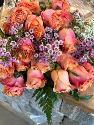 Uncle Bob’s Traditional Trademark Roses