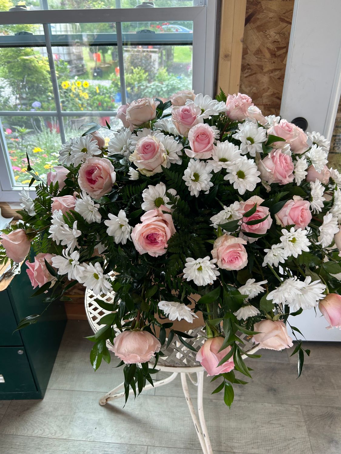 Small Open Casket Pink &amp; White