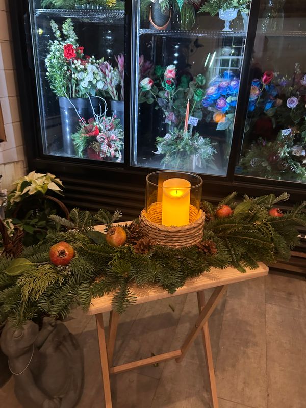 Mantle Garland