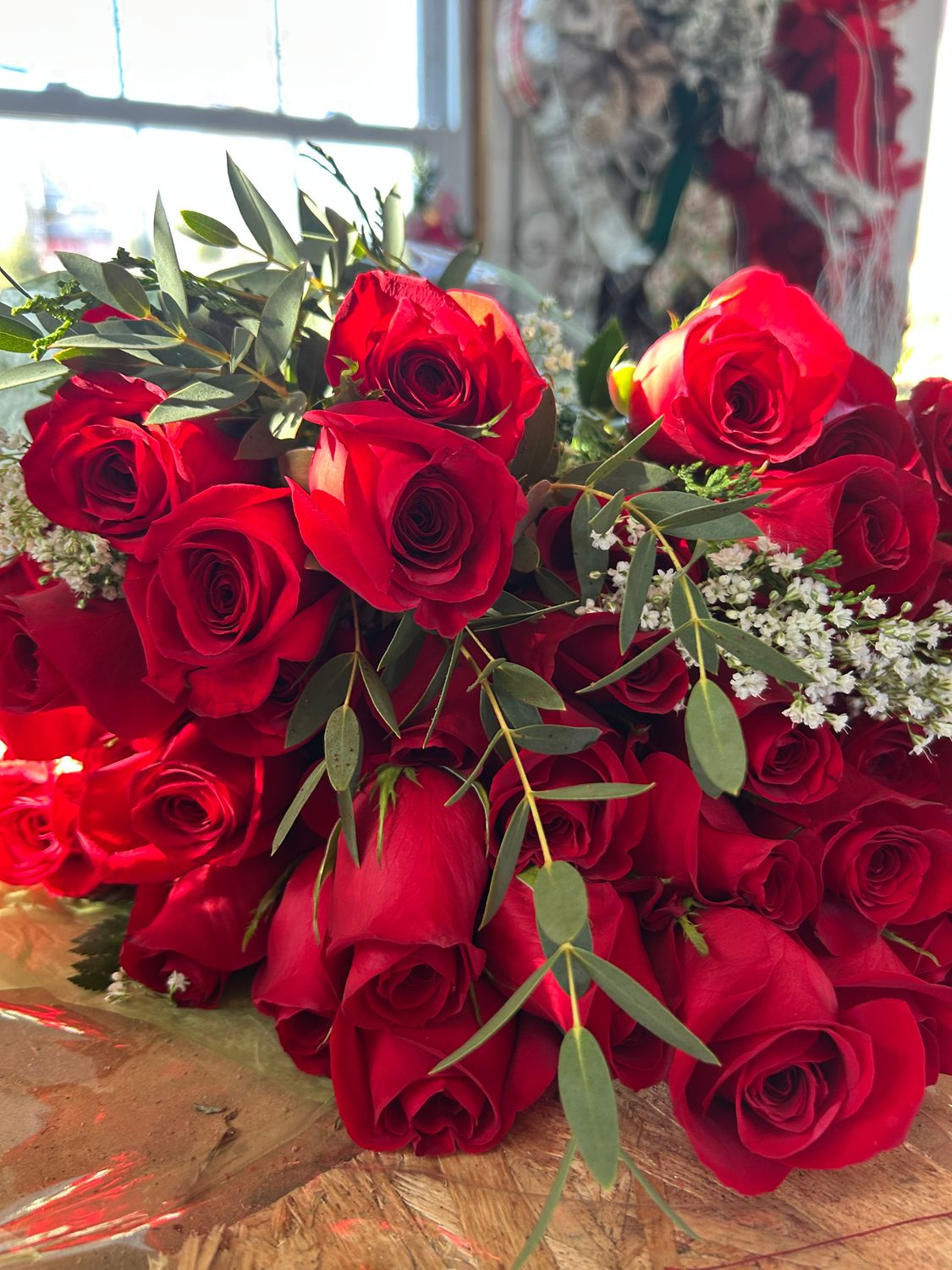 Elegant Rose presentation style starting at