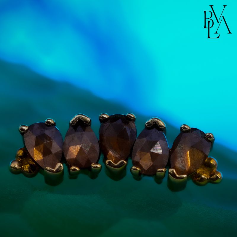 Nalani Zawadi Sapphire 16g Threaded End 14k Yellow Gold