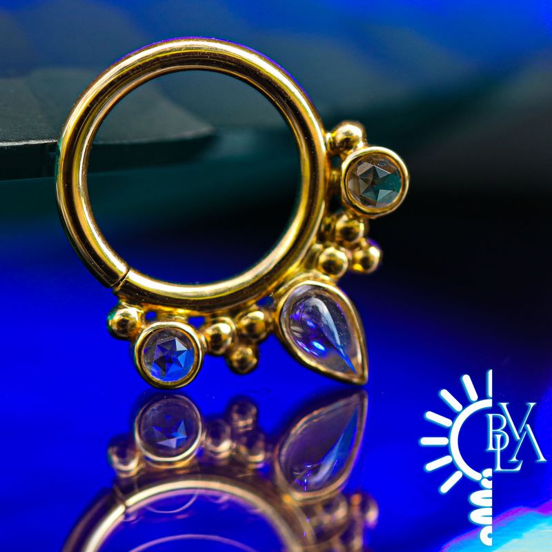 Eden Pear Rose Cut Rose Quartz, Rose Quartz Cabochon Forward Facing Seam Ring 16g 5/16" 14k Yellow Gold