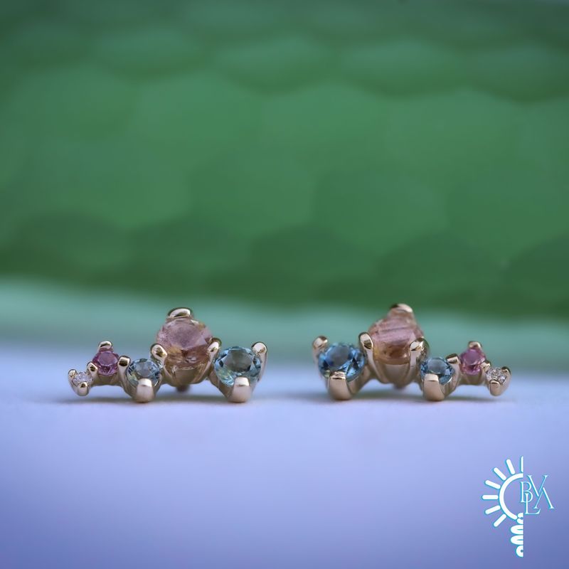 Ripple Swiss Blue Topaz, Oregon Sunstone, Swiss Blue Topaz, Pink Sapphire, VS1 Diamond Right Facing 16g Threaded End 14k Yellow Gold