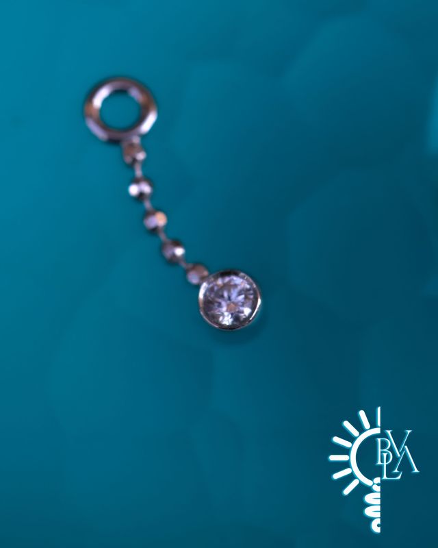 Comet CZ Charm 16g 14k White Gold