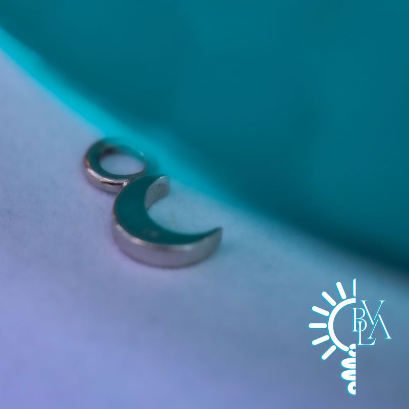 Crescent Moon Charm 16g 14k White Gold