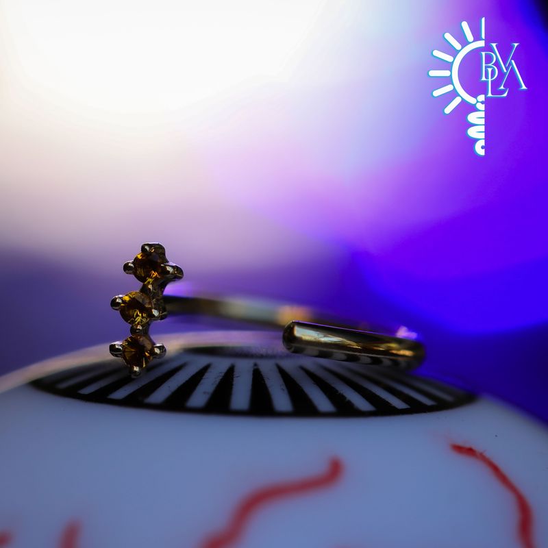 Muse Citrine Snail 18g 1/4" 14k Yellow Gold