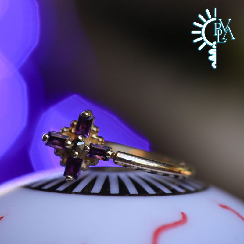 Mini Gaia Amethyst, Marcasite Snail 18g 9/32" 14k Yellow Gold