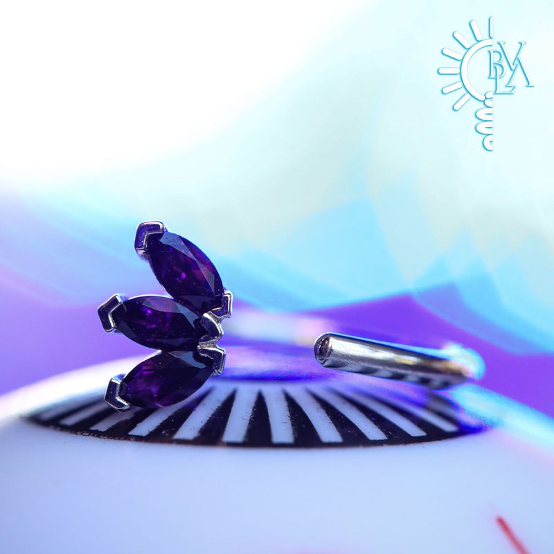 Marquise Fan Amethyst Snail 18g 9/32" 14k White Gold