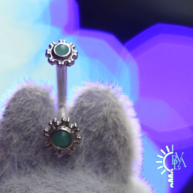 Firenze Chrysoprase Cabochon J Curve 16g 9/32" 14k White Gold