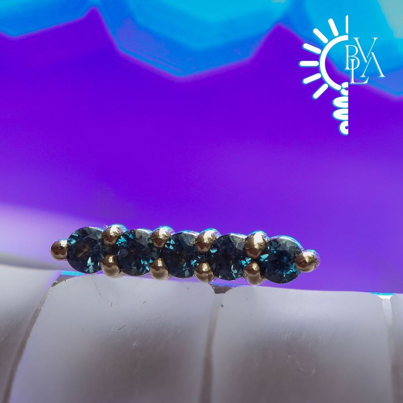 Linear 5 Prong 1.5mm London Blue Topaz 16g Threaded End 14k Yellow Gold