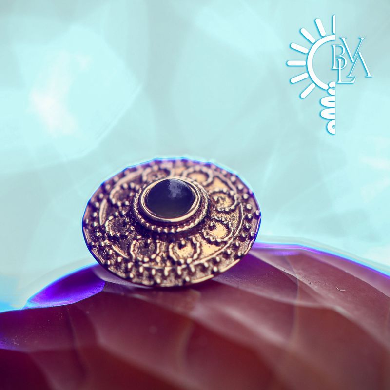 Nanda Jade Cabochon 14g Threaded End 14k Yellow Gold