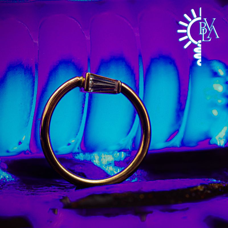 Tapered Baguette White CZ Forward Facing Seam Ring 16g 7/16" 14k Rose Gold