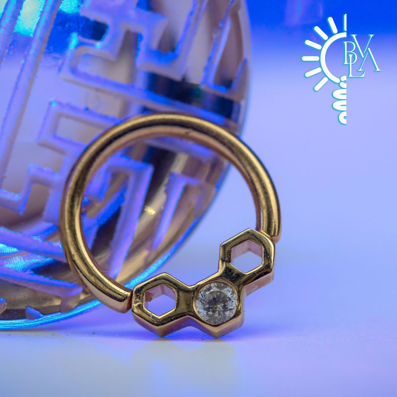 Honeycomb CZ Forward Facing Seam Ring 16g 5/16" 14k Yellow Gold