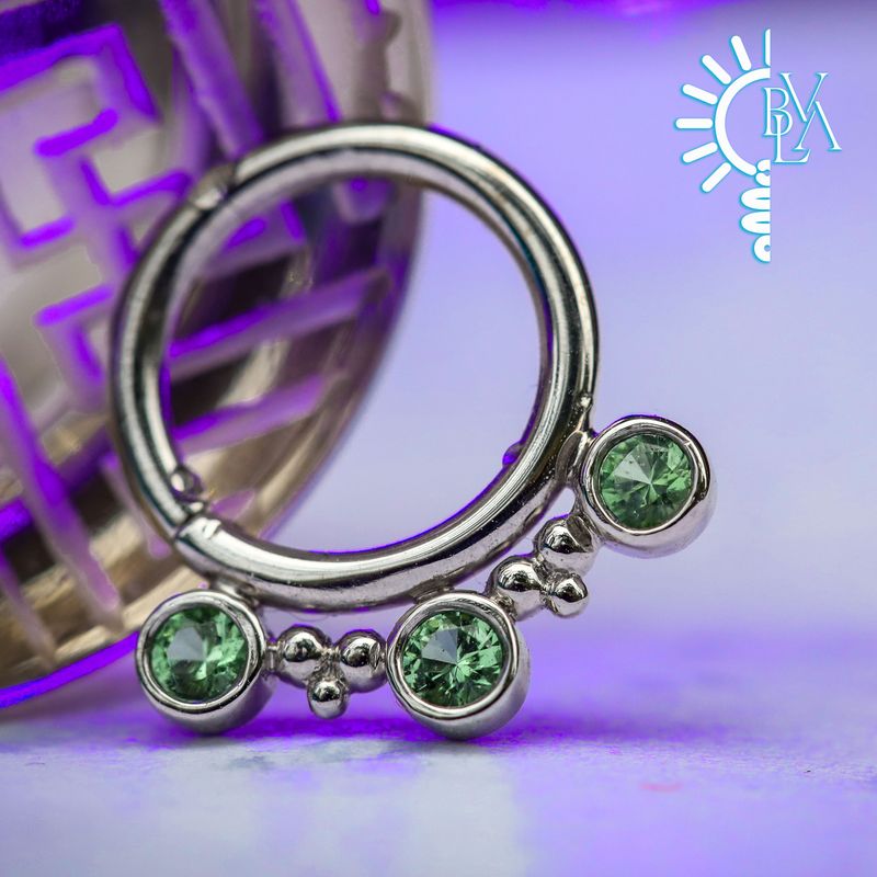 Eden 3 Tsavorite Forward Facing Seam Ring 16g 5/16" 14k White Gold
