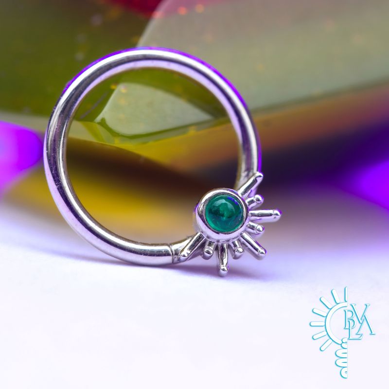 Live to Tell Emerald Cabochon Forward Facing Seam Ring 16g 3/8" 14k White Gold