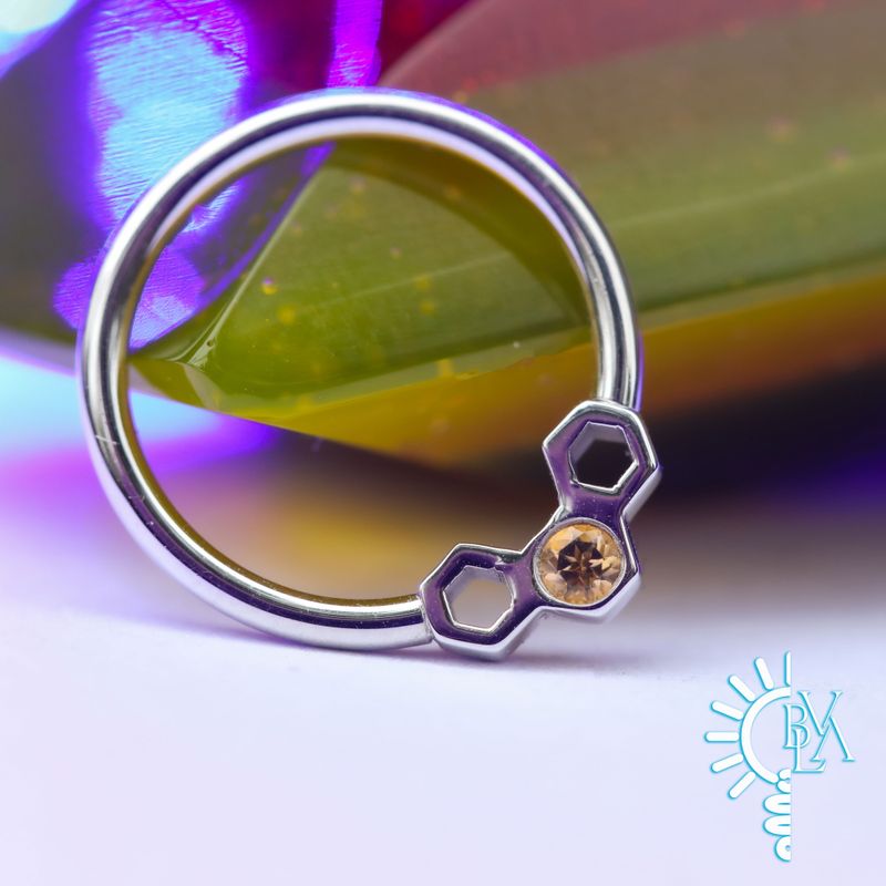 Honeycomb Honey Topaz Forward Facing Seam Ring 16g 7/16" 14k White Gold