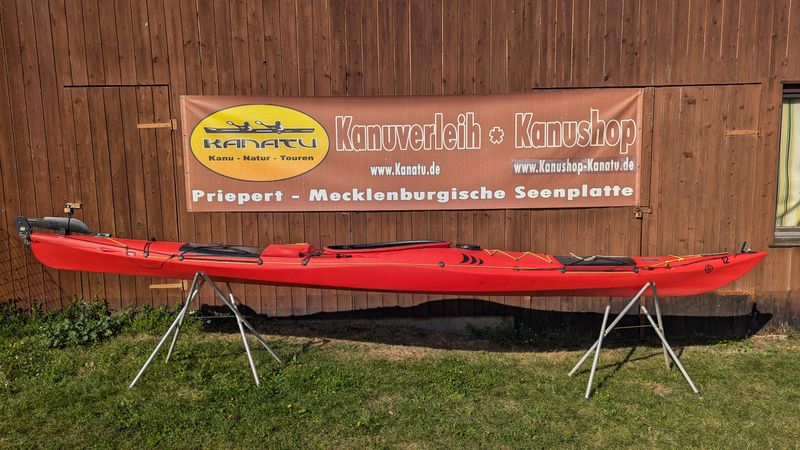 Prijon Seatron GT rot gebraucht Kajak mit Steueranlage Set 2025