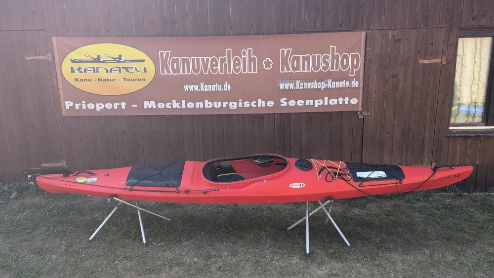 Prijon Enduro 450 rot seitlich