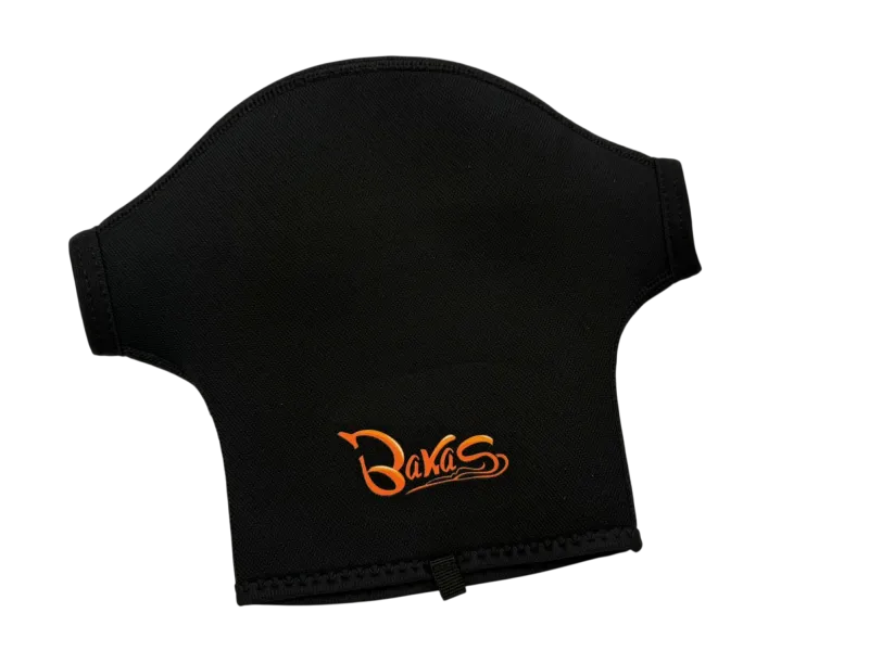 BaKaS Paddel Pfötchen optimal für kaltes Wetter Schwarz mit Orange