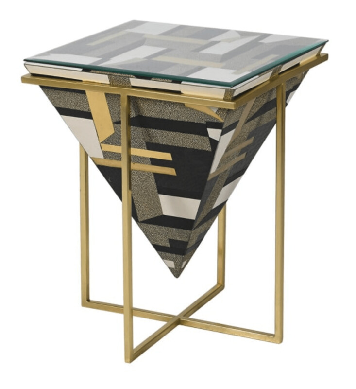 Abstract Pyramid S.table