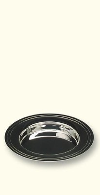 Patene, 16 cm ø, 2 cm tief, Innen-ø 10,5 cm Patene, 16 cm ø, 2 cm tief, Innen-ø 10,5 cm