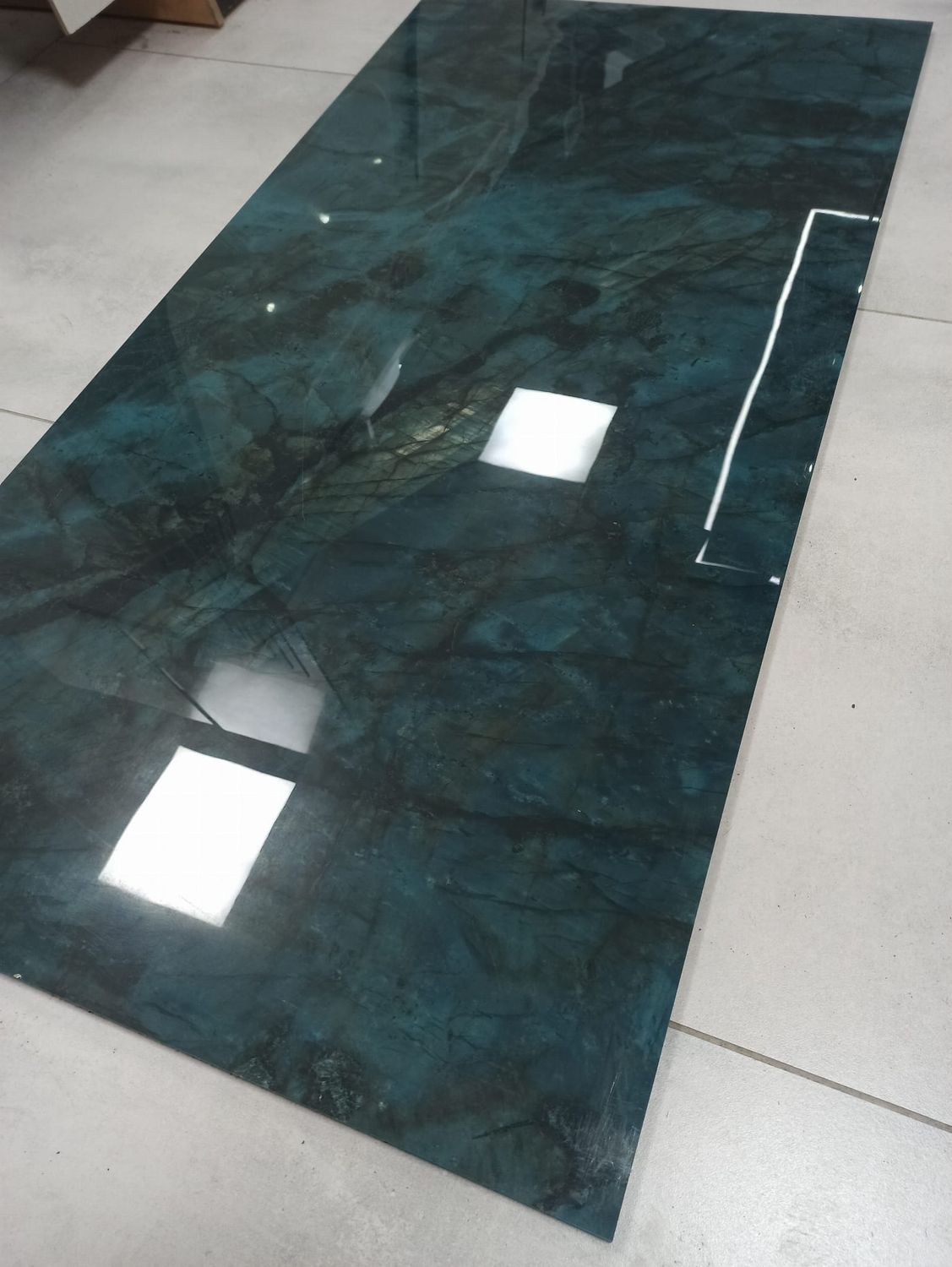Euroceramika LABRADORYT 60x120 High Glossy GAT I - Elegancja i Wytrzymałość