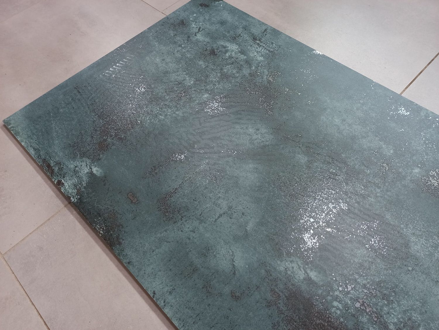 GRES METALIC LOFT BLUE 60x120 GAT I – industrialny design w nowoczesnym odcieniu niebieskiego