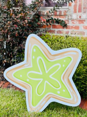 Christmas: Sugar Cookie Lime Star Yard Sign