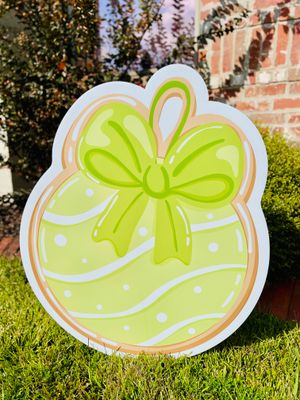 Christmas: Sugar Cookie Lime Ornament Yard Sign