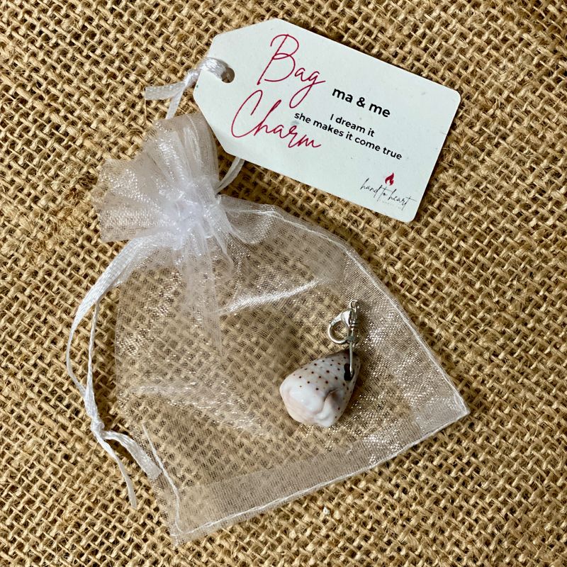 Shell Bag Charm/Keychain (6)