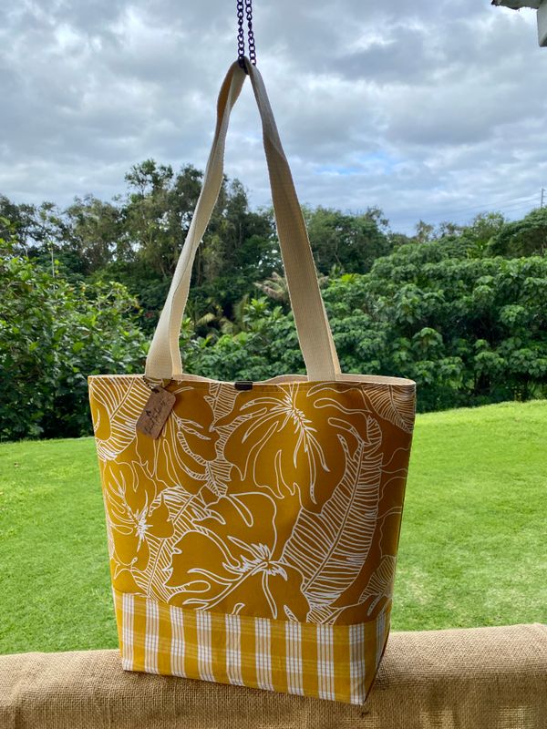 "Kekai" Hula Tote Bag
