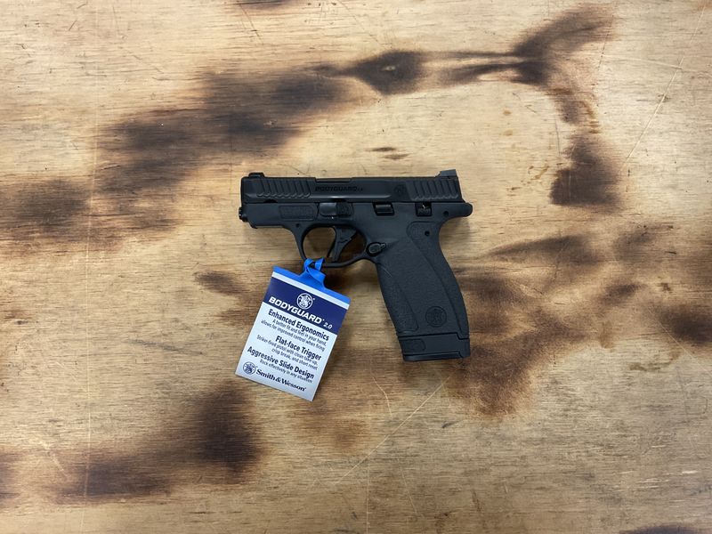 Smith &amp; Wesson Bodyguard 2.0 380 with Thumb Safety NEW