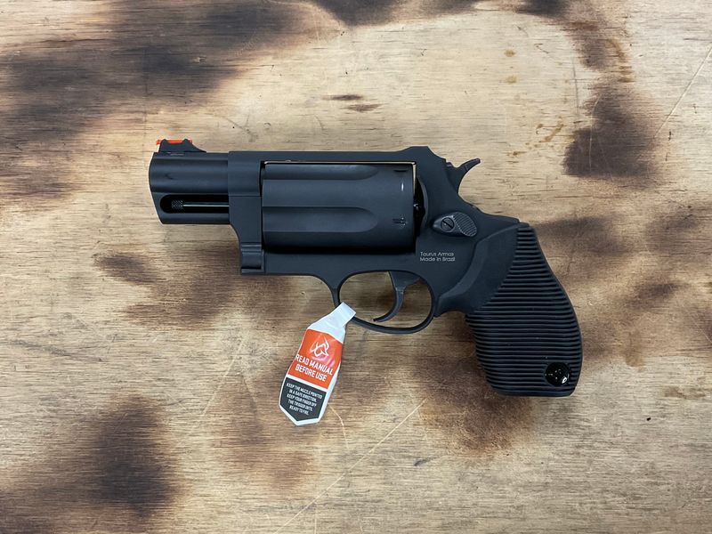 Taurus Public Defender 45colt/410 NEW
