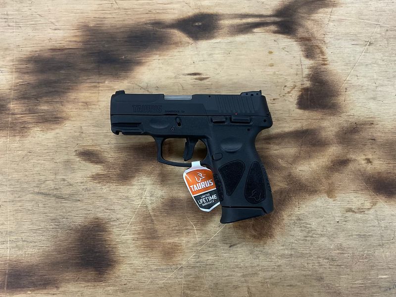 Taurus G2C 40S&amp;W NEW