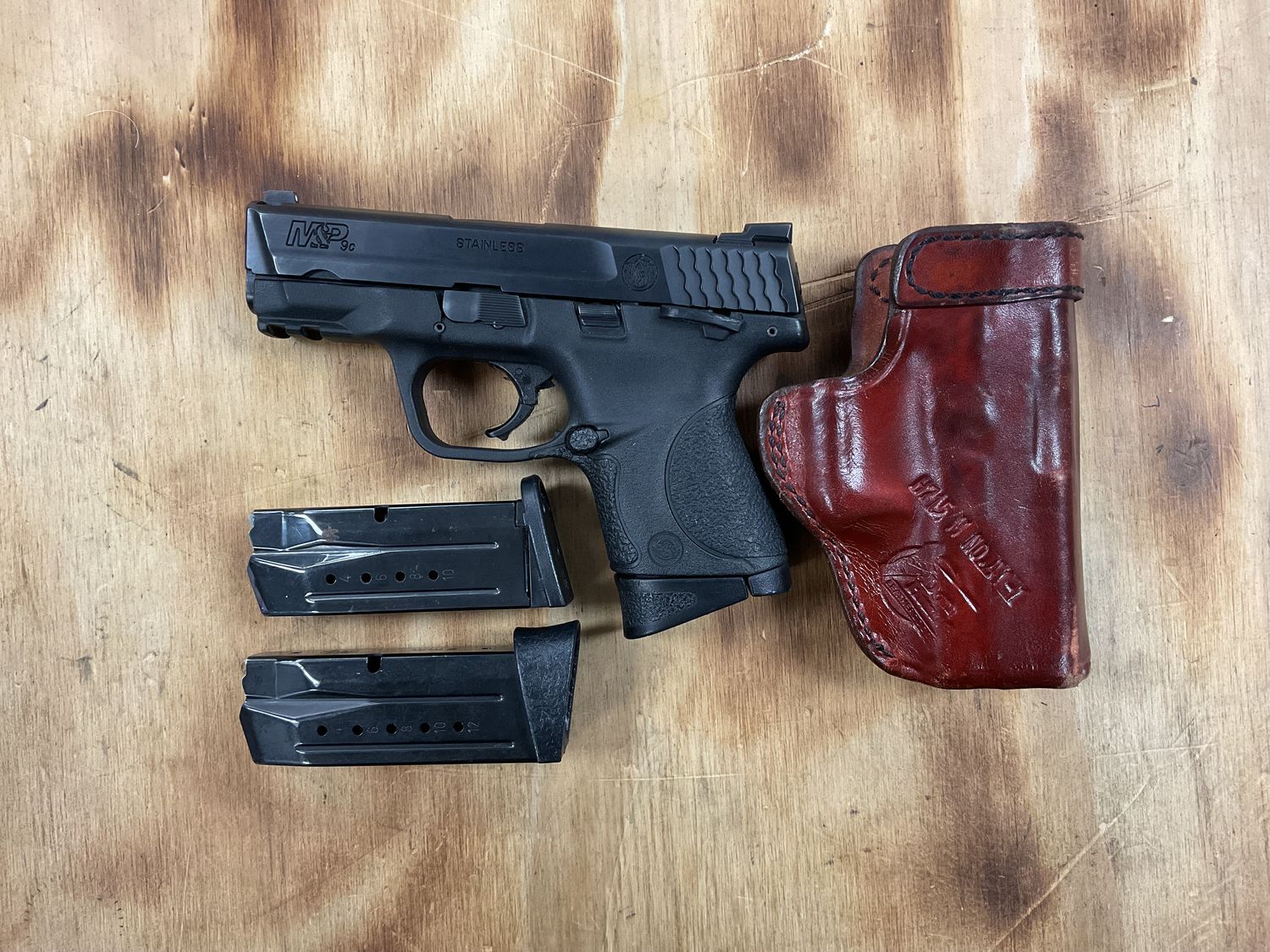 Smith &amp; Wesson M&amp;P9c 9x19 USED